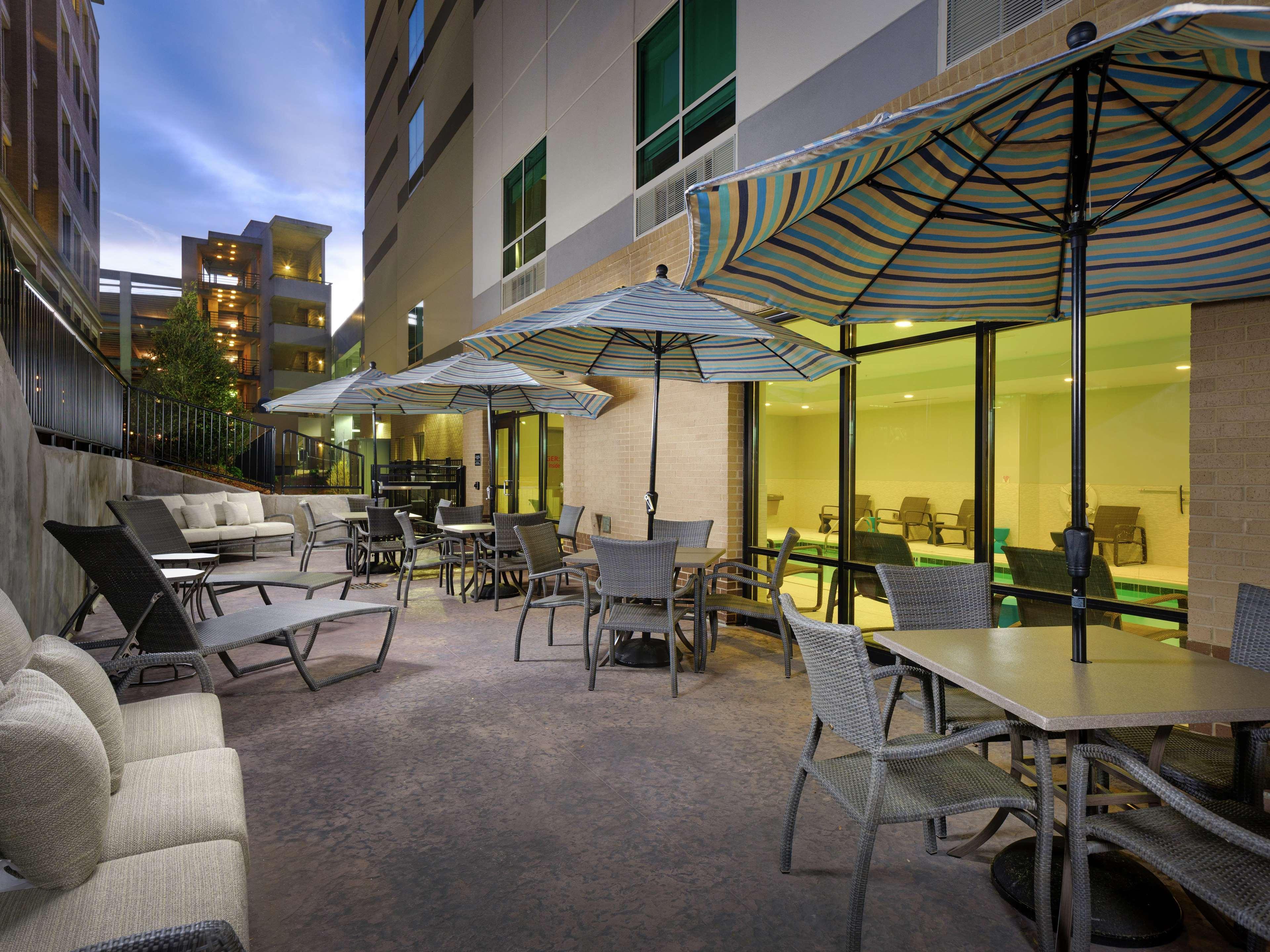 Hampton Inn & Suites Atlanta Decatur/Emory Extérieur photo