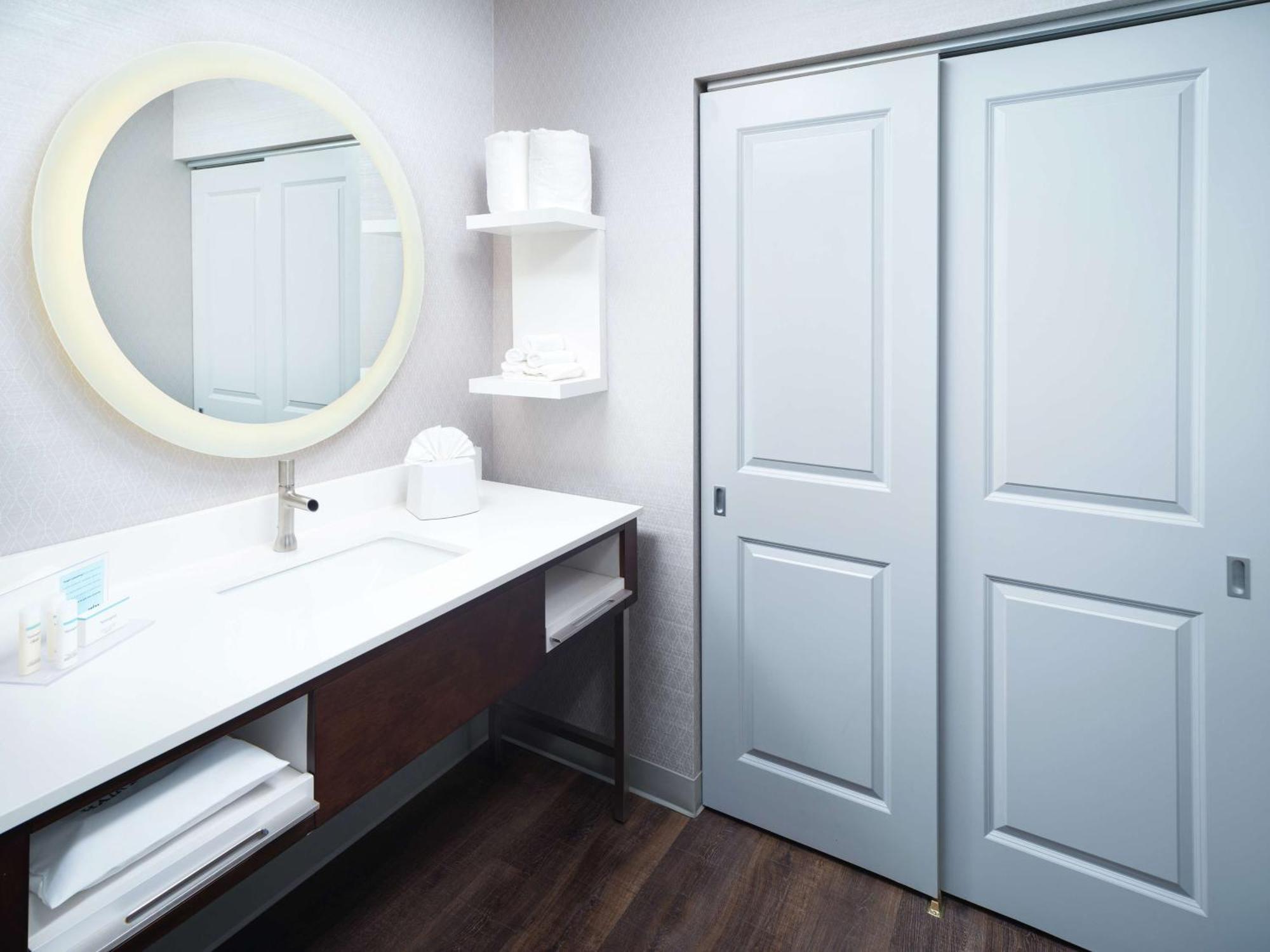 Hampton Inn & Suites Atlanta Decatur/Emory Extérieur photo