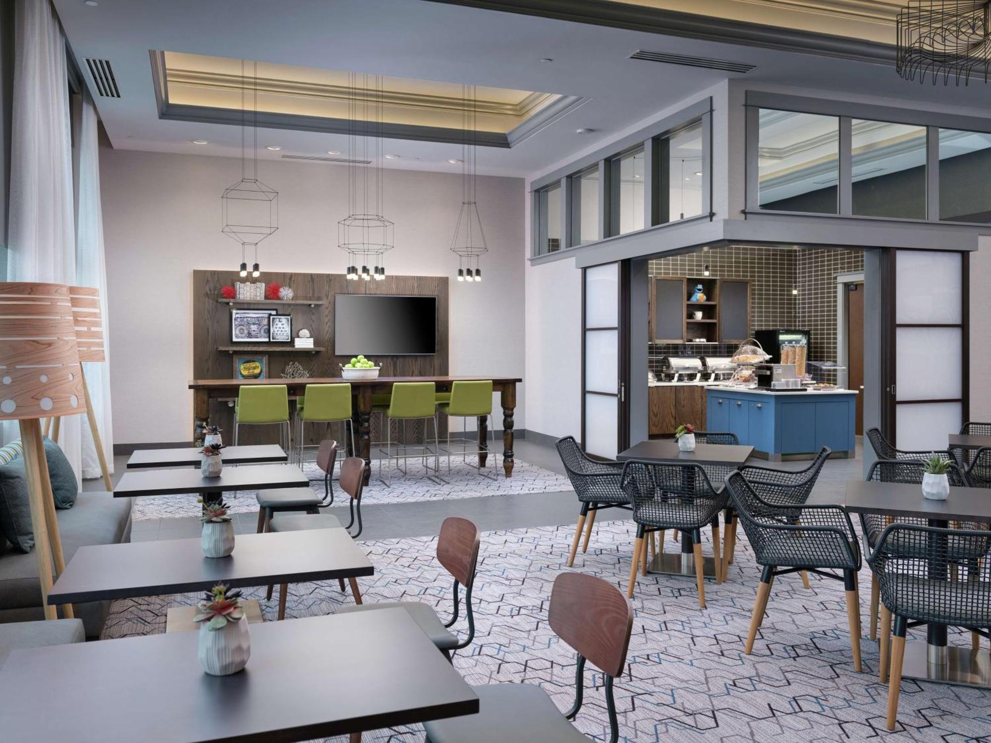 Hampton Inn & Suites Atlanta Decatur/Emory Extérieur photo